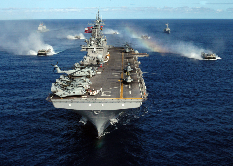 Illustration for article titled Why The US Navy Should Build Smaller Aircraft Carriers